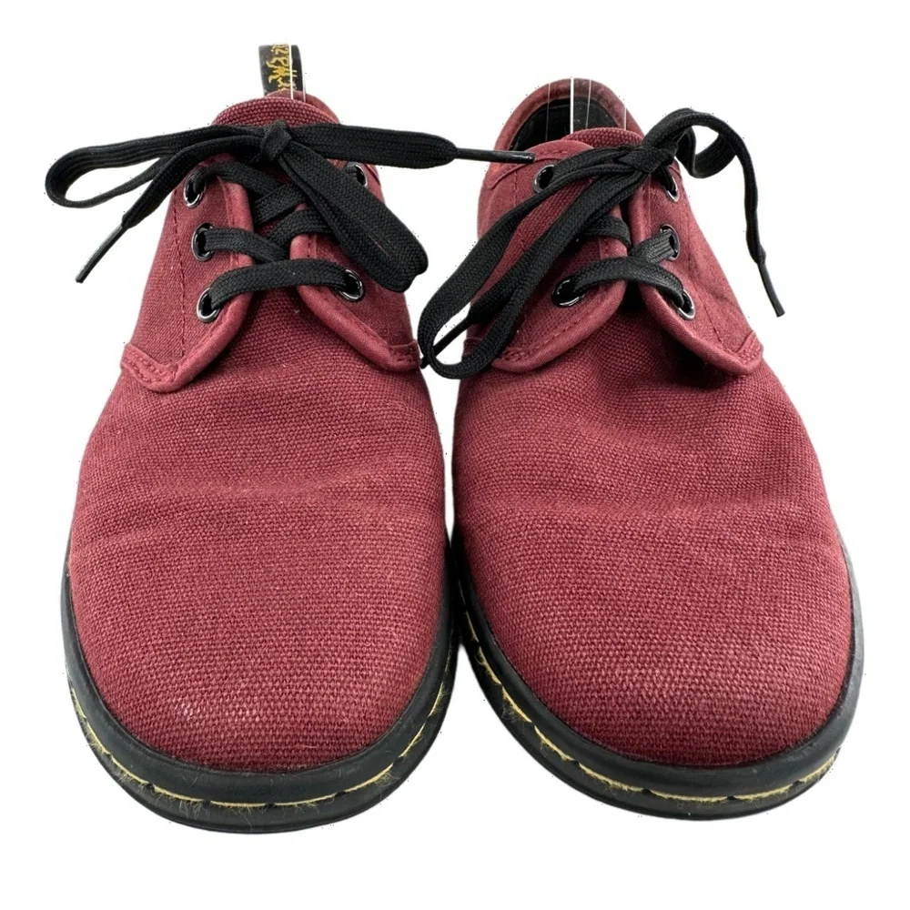 Dr Martens womens Soho flats size 38 7 Burgundy canvas lace up sneakers